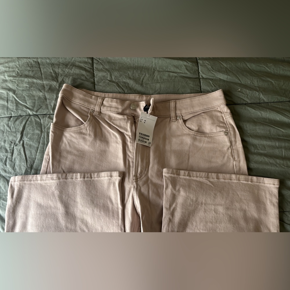 NWT Light pink straight jeans